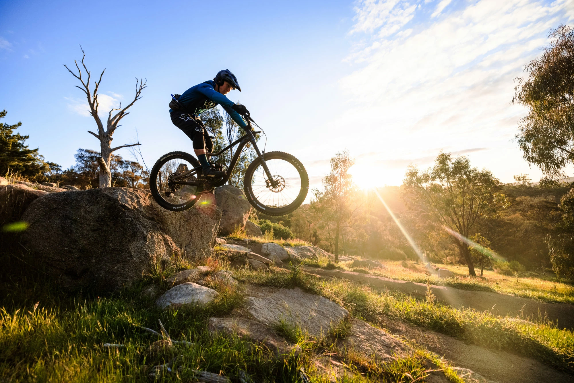 Framsida 14 Framsida -Cyklar Shop Flow TranceX 275 4000px 39